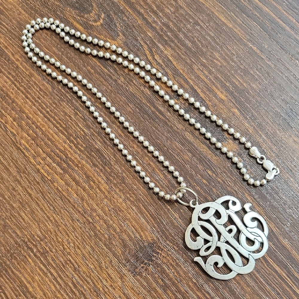 .925 Silver Necklace - 24 In. With Silver Pendant (No Stamps On Pendant)